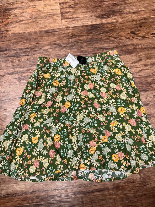 Vist Large View of Product Image Which is Used Loft Short Skirt S 4-6/27-28