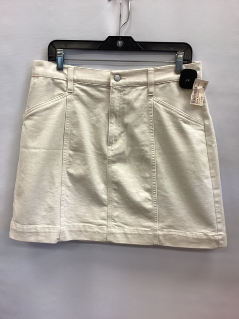Vist Large View of Product Image Which is Used Banana Republic Short Skirt 12-31