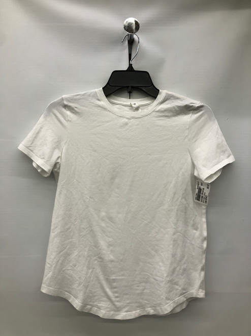 Vist Large View of Product Image Which is Used Lululemon Athletica Active Short Sleeve XS-0/2