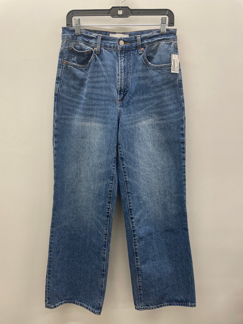 Used Blue Aritzia Denim Forum Denim 8-29 60137-S000079966 Vist Large View of Product Image Which is Used Blue Aritzia Denim Forum Denim 8-29