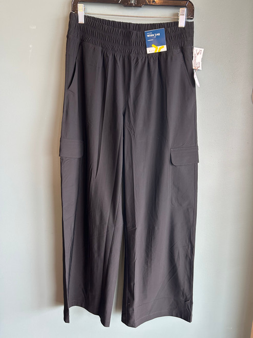 Vist Large View of Product Image Which is Used Old Navy Active Pant 4-27