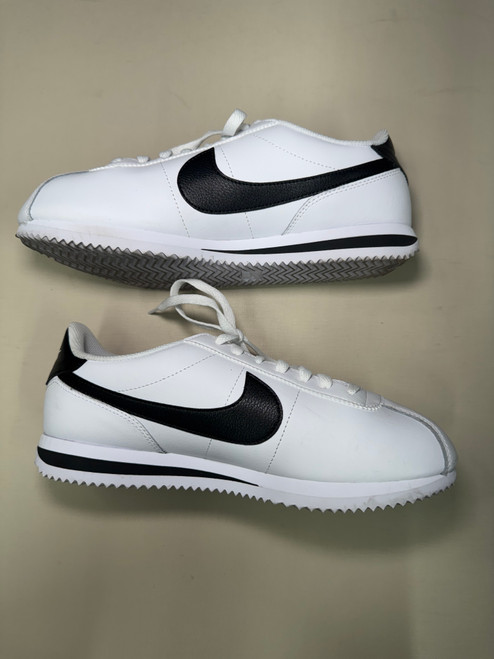 Vist Large View of Product Image Which is Used Unbranded Casual Shoes 9