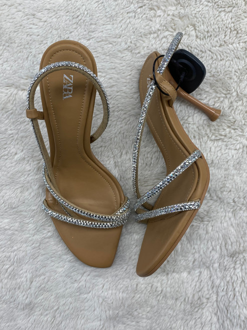 Vist Large View of Product Image Which is Used Zara High Heels 5.5