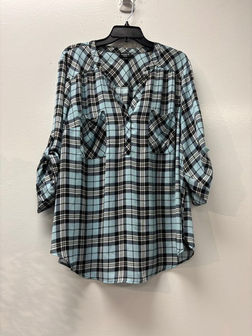 Vist Large View of Product Image Which is Used Torrid Short Sleeve Top 3X-22