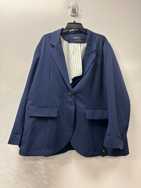 Used Torrid Blazer 3X-22 60130-S000230050 Vist Large View of Product Image Which is Used Torrid Blazer 3X-22