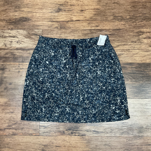 Vist Large View of Product Image Which is Used Athleta Active Skirt 8-29