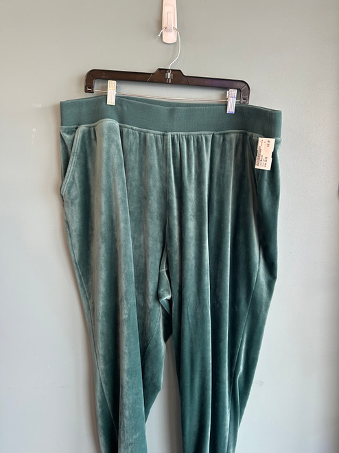 Vist Large View of Product Image Which is Used Livi Active Casual Pant 22-36 lslw