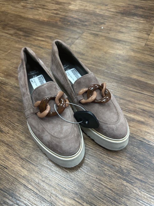 Vist Large View of Product Image Which is Used Softwaves Casual Shoes 7