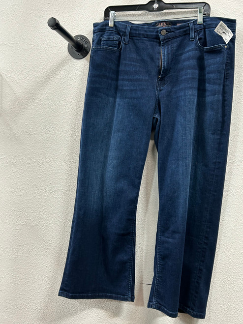 Vist Large View of Product Image Which is Used 7 For All Mankind Denim 18-34