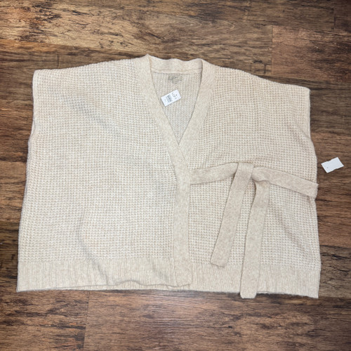 Vist Large View of Product Image Which is Used Loft Short Sleeve Top L-12/14