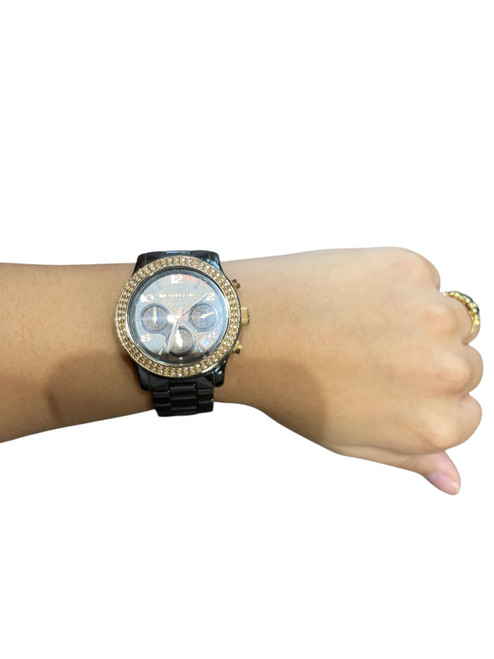 Vist Large View of Product Image Which is Used Michael Michael Kors Watch