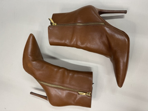 Vist Large View of Product Image Which is Used Michael Michael Kors Ankle Boots 9