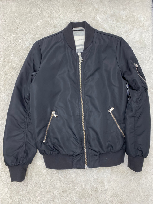 Vist Large View of Product Image Which is Used Babaton Short Light Jacket S-4/6