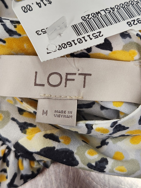 Vist Large View of Product Image Which is Used Loft Short Sleeve Top M-8/10