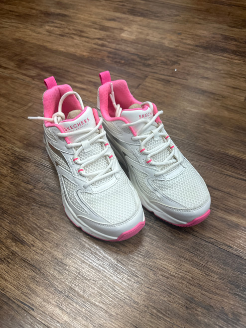 Vist Large View of Product Image Which is Used Skechers Performance Shoes 6.5