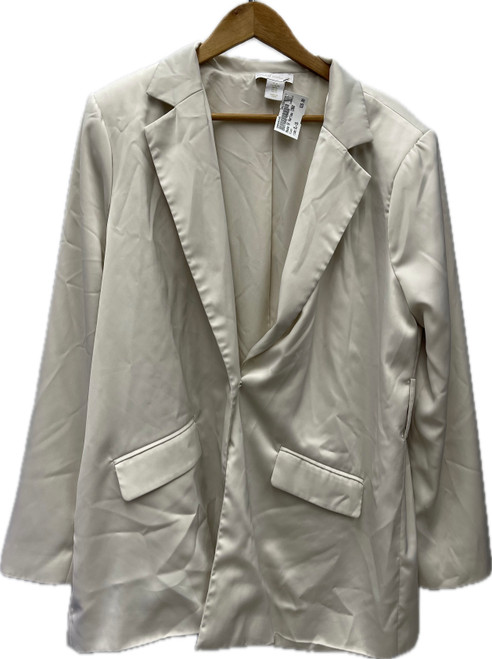 Vist Large View of Product Image Which is Used House Of Harlow 1960 Blazer XL-16