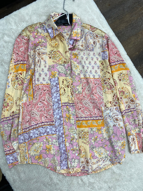 Vist Large View of Product Image Which is Used Zara Long Sleeve Top S-4/6