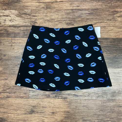 Vist Large View of Product Image Which is Used Zara Short Skirt 8-29