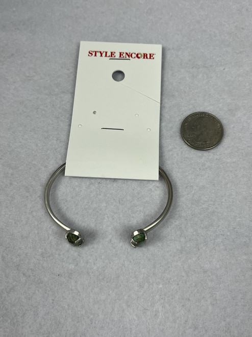 Vist Large View of Product Image Which is Used Kendra Scott Bracelet