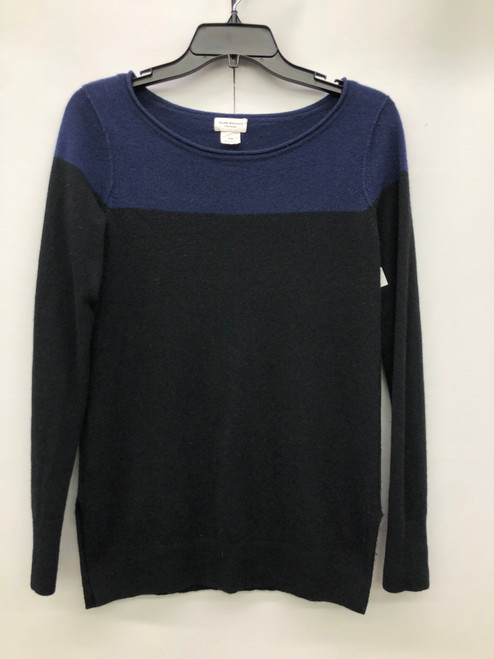 Vist Large View of Product Image Which is Used Club Monaco Lightweight Sweater S-4/6