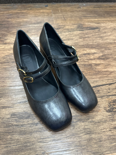 Vist Large View of Product Image Which is Used 8 By Yoox Low Heels 6.5