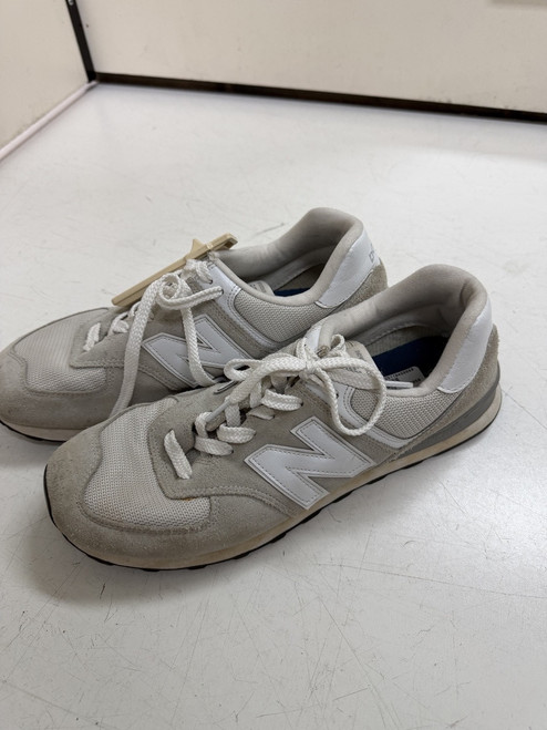 Vist Large View of Product Image Which is Used New Balance Mens Athletic Shoes 11