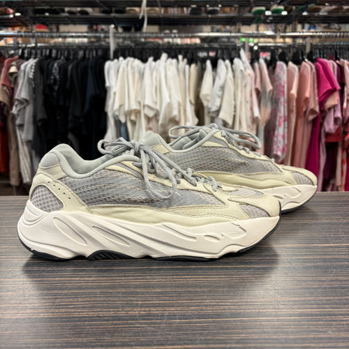 Vist Large View of Product Image Which is Used Adidas Yeezy Mens Athletic Shoes 10.5