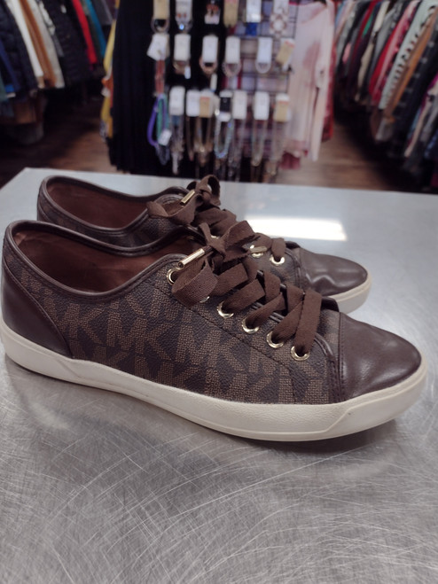 Vist Large View of Product Image Which is Used Michael Michael Kors Flats 8