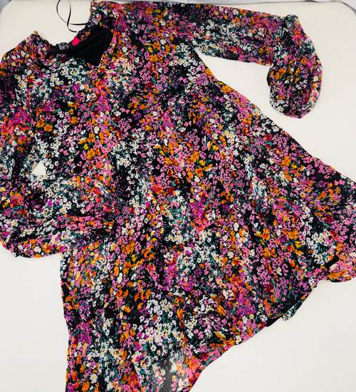 Vist Large View of Product Image Which is Used Unbranded Short Dress B XS-0/2