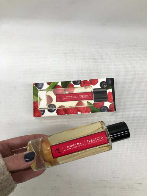 Vist Large View of Product Image Which is Used Passion Tea Perfume