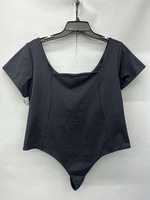 Vist Large View of Product Image Which is Used Unbranded Short Sleeve Top 2X-20
