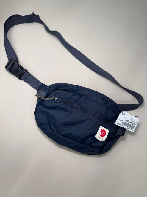 Vist Large View of Product Image Which is Used Fjallraven Kanken Wristlet