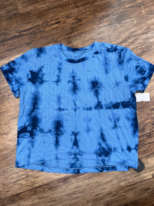 Vist Large View of Product Image Which is Used Lululemon Athletica Active Short Sleeve M-8/10