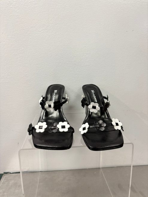 Vist Large View of Product Image Which is Used NYGARD COLLECTION Low Heels 8.5