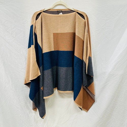 Vist Large View of Product Image Which is Used J. Mclaughlin Lightweight Sweater M-8/10