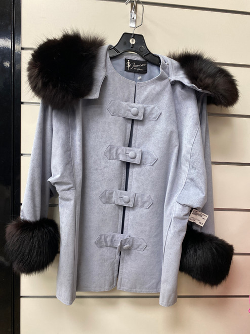 Vist Large View of Product Image Which is Used Joonase Short Light Jacket L-12/14