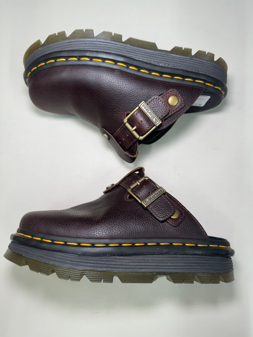 Vist Large View of Product Image Which is Used Unbranded Clogs 6