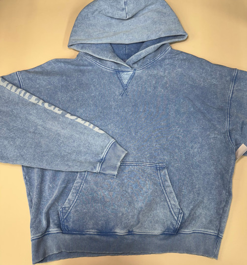 Vist Large View of Product Image Which is Used Unbranded Sweatshirt M-8/10