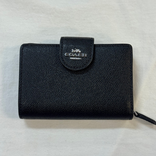 Vist Large View of Product Image Which is Used Coach Leather Wallet