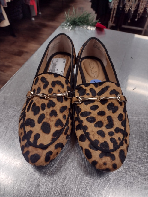 Vist Large View of Product Image Which is Used Rachel Zoe Flats 7.5