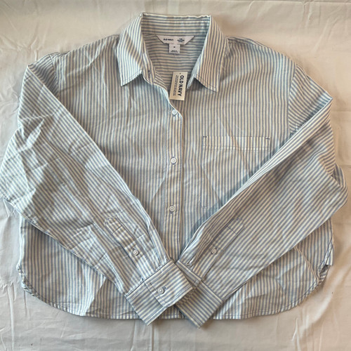 Vist Large View of Product Image Which is Used Old Navy Long Sleeve Top M-8/10