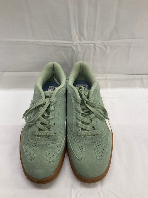 Vist Large View of Product Image Which is Used Reebok Casual Shoes 7.5