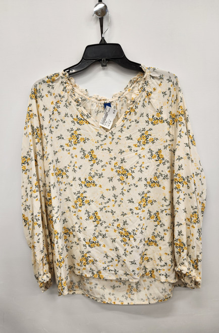 Vist Large View of Product Image Which is Used Old Navy Long Sleeve Top XL-16