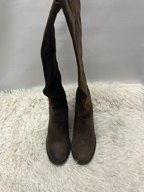 Vist Large View of Product Image Which is Used Unbranded Tall Boots 8.5