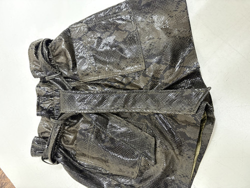 Vist Large View of Product Image Which is Used Blank NYC Shorts 6-28