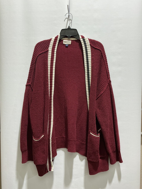 Vist Large View of Product Image Which is Used Universal Threads Lightweight Sweater XL-16