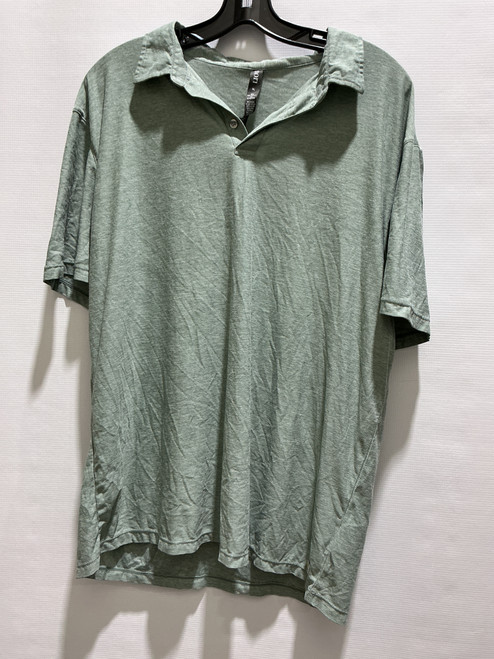 Vist Large View of Product Image Which is Used Vuori Mens Short Sleeve Top XL/17-17.5