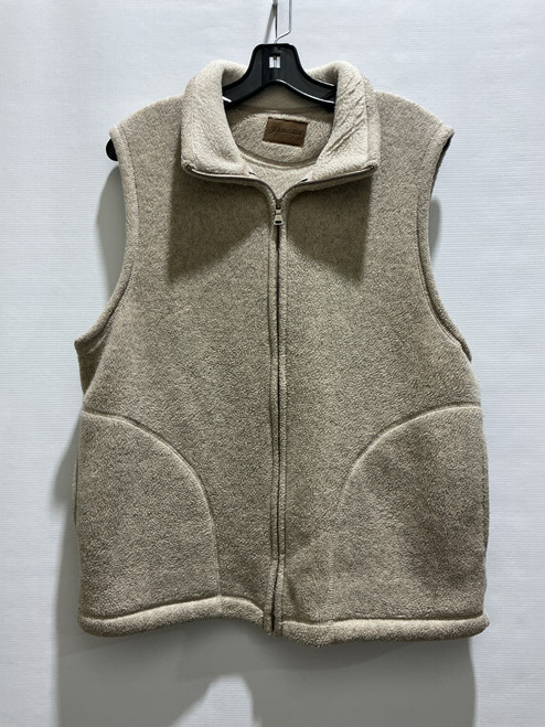 Vist Large View of Product Image Which is Used St. John's Bay Men's Lightweight Vest M