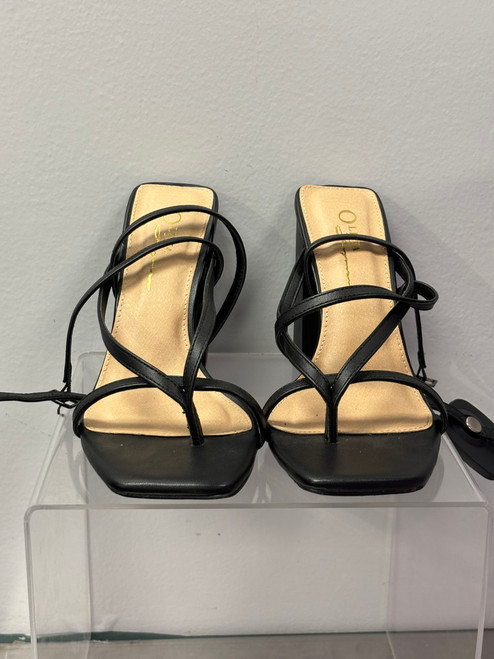 Vist Large View of Product Image Which is Used Olivia Low Heels 6.5