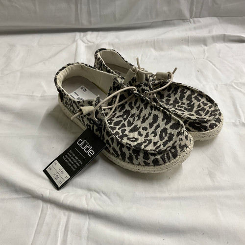 Vist Large View of Product Image Which is Used Hey Dude Casual Shoes 6